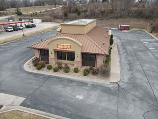 More details for 648 S Neosho Blvd, Neosho, MO - Retail for Sale