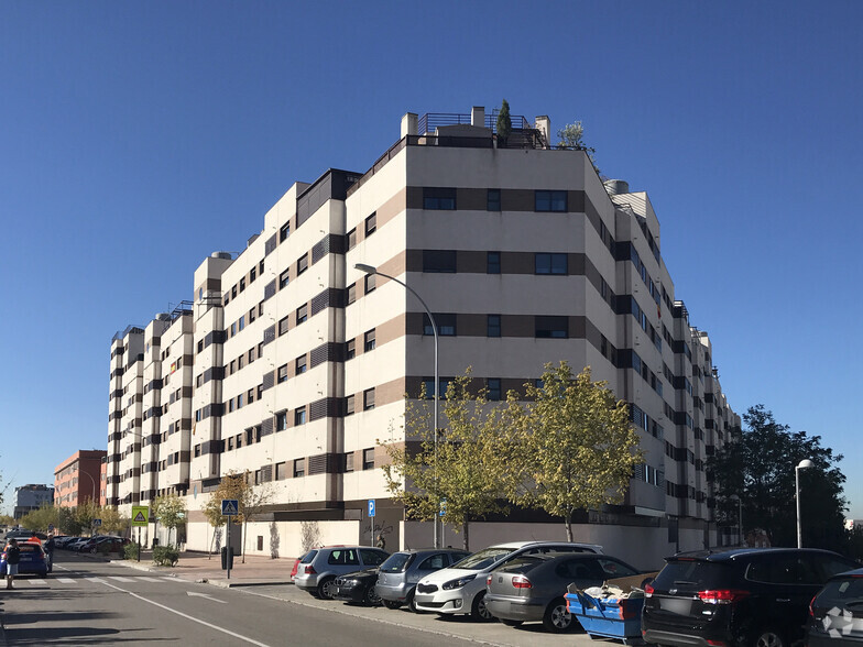 Calle Puentedey, 5, Madrid, Madrid for sale - Building Photo - Image 2 of 2