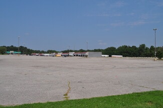 More details for 4500 University Blvd, Evansville, IN - Retail for Sale