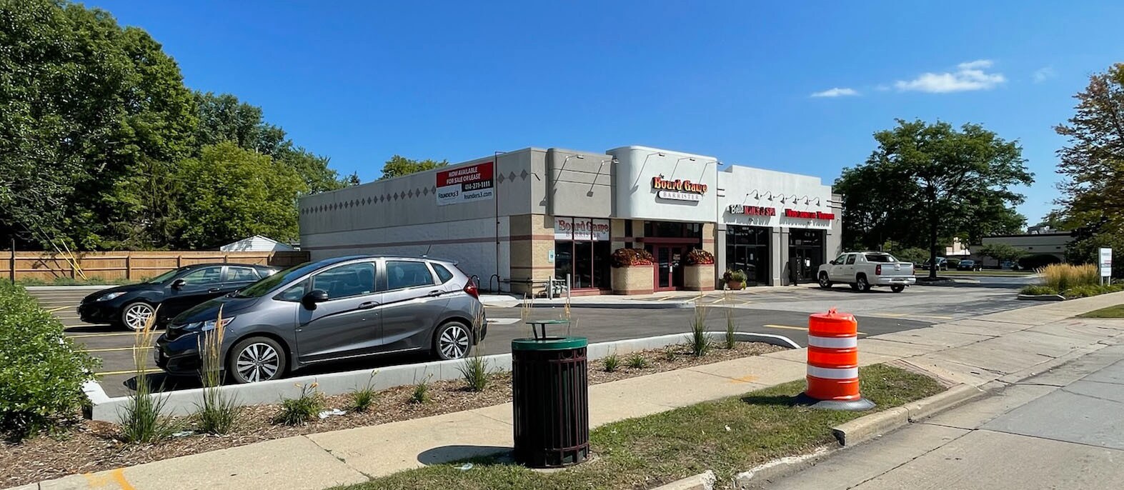 5530 N Port Washington Rd, Glendale, WI for sale Building Photo- Image 1 of 1