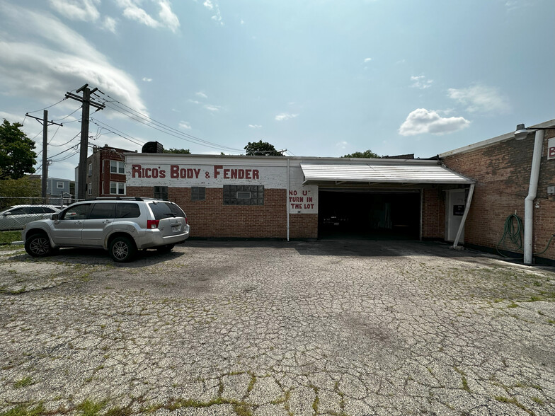 4401 S Archer Ave, Chicago, IL for sale - Building Photo - Image 1 of 1