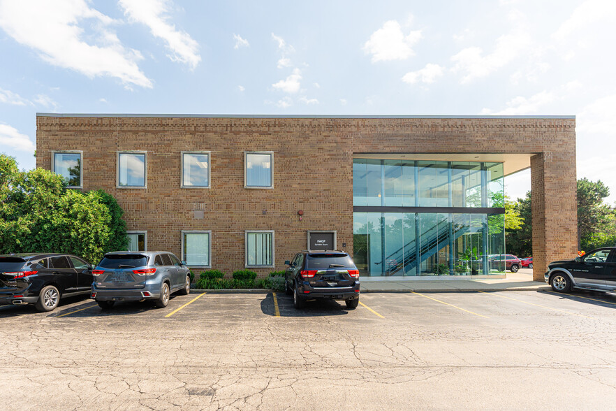 290 Springfield Dr, Bloomingdale, IL for lease - Building Photo - Image 3 of 80