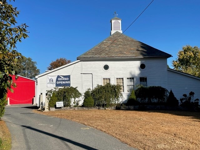 12 Elm St, Hatfield, MA for lease - Building Photo - Image 1 of 6