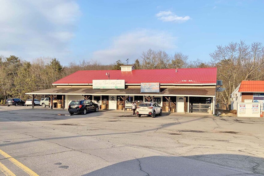 750 Main Rd, Shavertown, PA for sale - Building Photo - Image 1 of 1