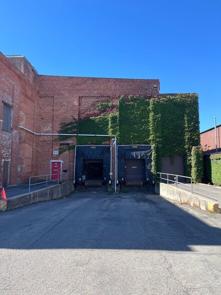 801-803 West Ave, Rochester, NY for lease - Building Photo - Image 2 of 7