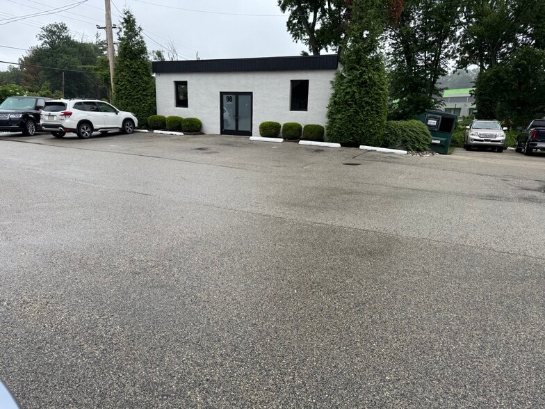 2337 Philmont Ave, Huntingdon Valley, PA for lease - Building Photo - Image 2 of 10