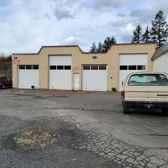 21505 SE Renton Maple Valley Rd, Maple Valley, WA for lease - Building Photo - Image 2 of 6
