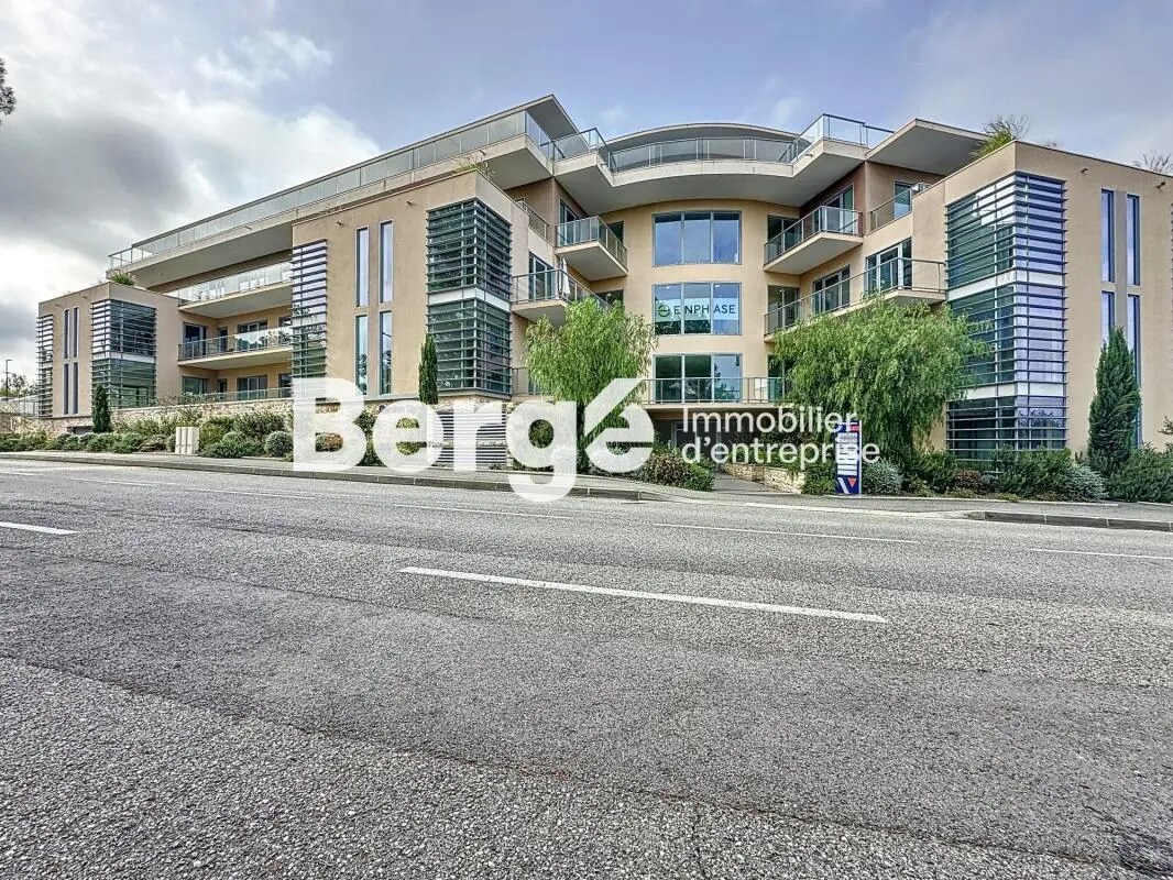 Office in SOPHIA ANTIPOLIS for lease Building Photo- Image 1 of 10