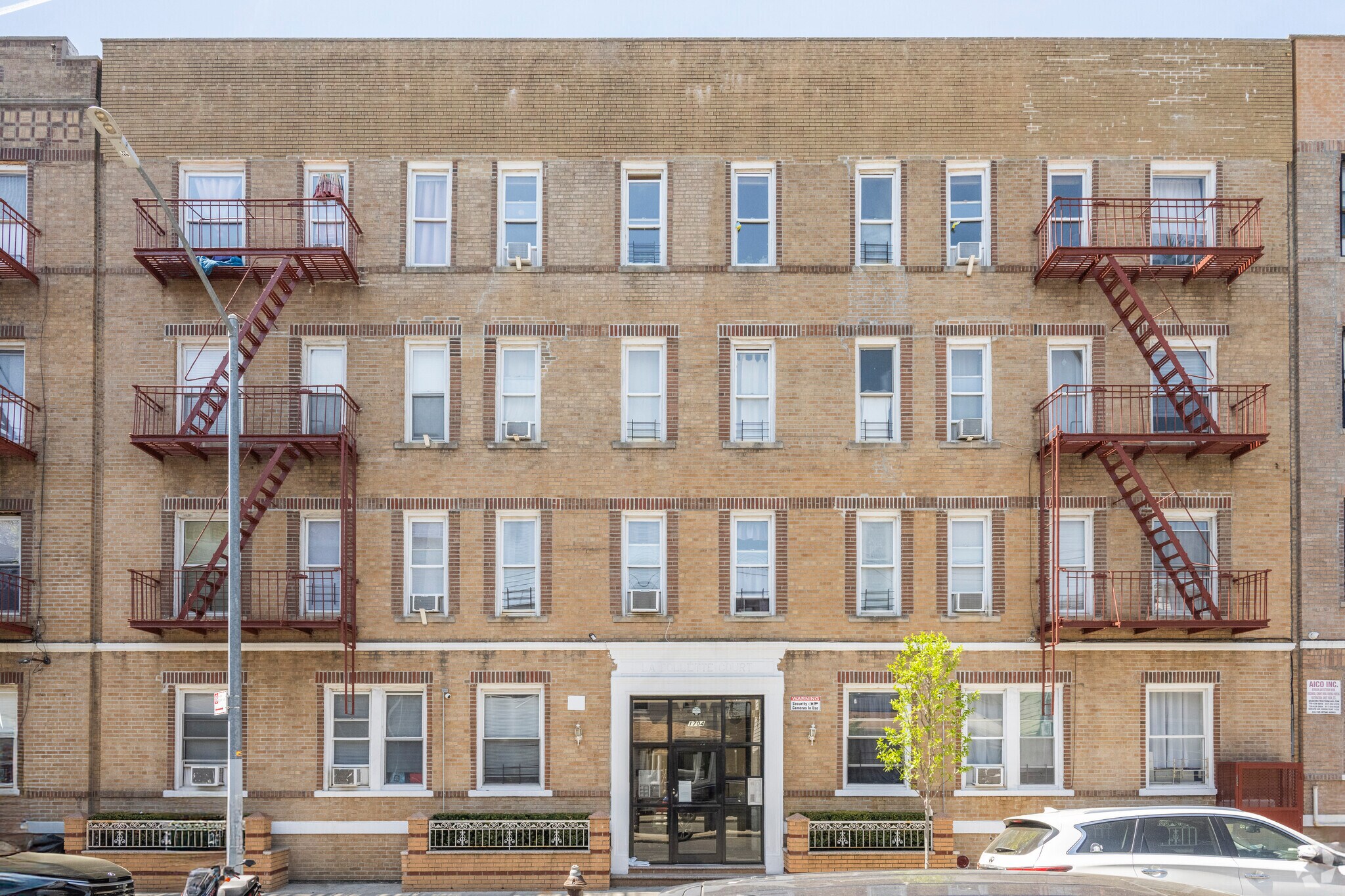 1704 E 15th St, Brooklyn, NY for sale Primary Photo- Image 1 of 1