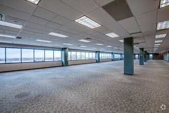 1250 Northland Dr, Saint Paul, MN for lease Interior Photo- Image 2 of 6