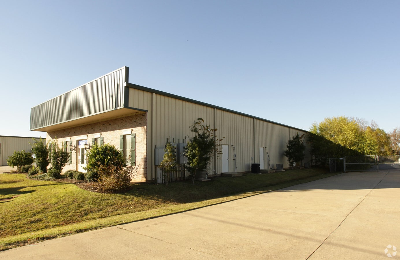 4101 Viking Dr, Bossier City, LA 71111