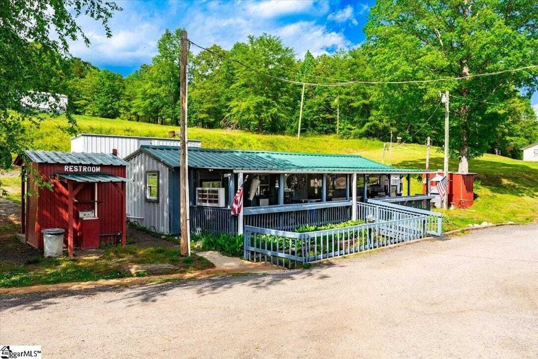 126 Lake Rd, Marietta, SC 29661 Laurel And Hardy Fishing Lakes