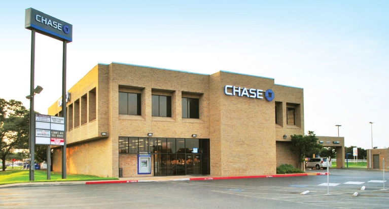 2130 SW Military Dr, San Antonio, TX for lease - Building Photo - Image 1 of 5