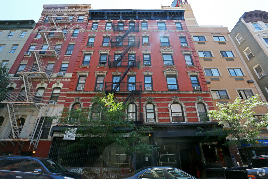 138-140 Ludlow St, New York, NY for sale - Building Photo - Image 2 of 5