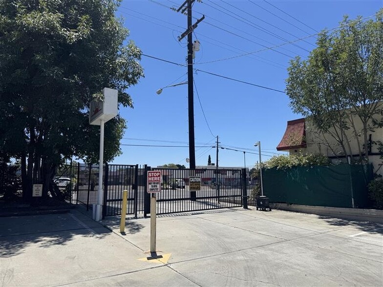 1160 Broadway, El Cajon, CA for sale - Building Photo - Image 3 of 5