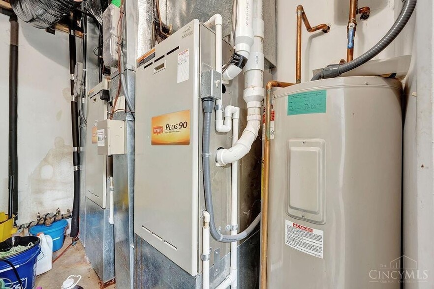 10456 Pippin Rd, Cincinnati, OH for sale - Building Photo - Image 3 of 30