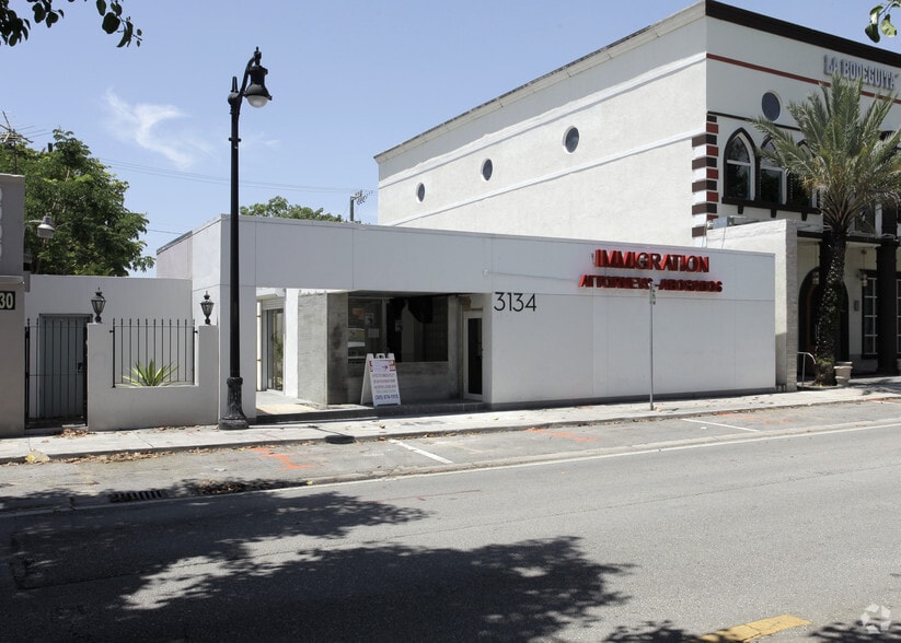 3134 Coral Way, Coral Gables, FL for sale - Primary Photo - Image 1 of 1