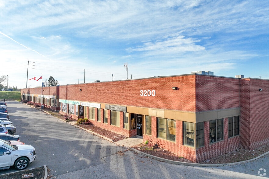 3200 14th Ave, Markham, ON for sale - Primary Photo - Image 1 of 1