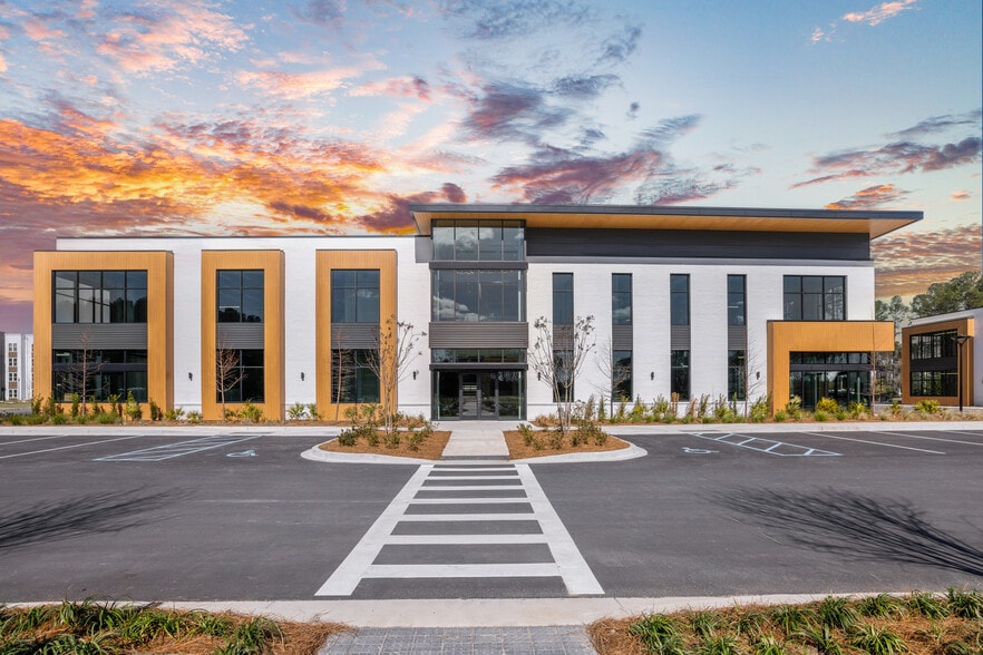 415 Brighton Park Blvd, Summerville, SC for sale - Building Photo - Image 3 of 6