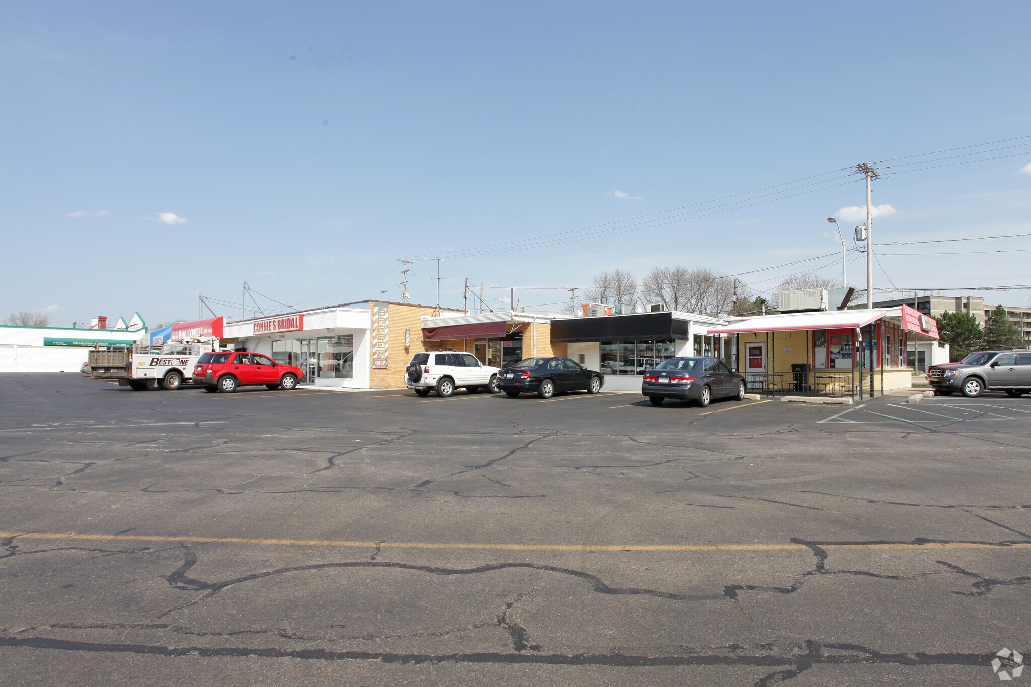 4309-4339 Kalamazoo Ave SE, Grand Rapids, MI for sale Primary Photo- Image 1 of 1
