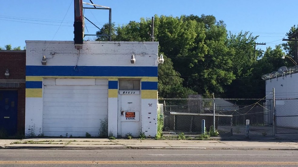 19634 W Warren Ave, Detroit, MI for sale - Primary Photo - Image 1 of 1