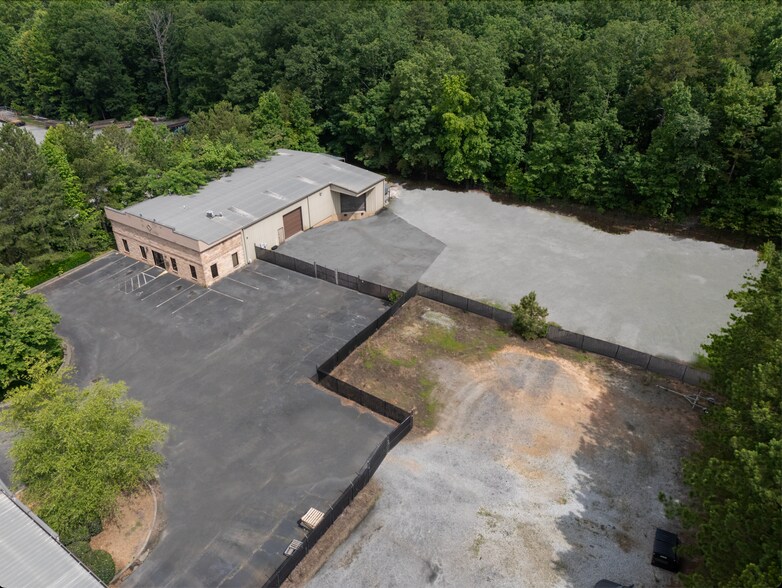 2725 Northgate Ct, Cumming, GA for lease - Building Photo - Image 1 of 3