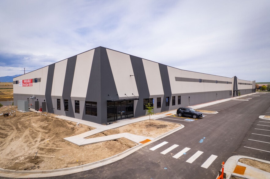 8470 Launch Pt, Colorado Springs, CO for lease - Building Photo - Image 1 of 36