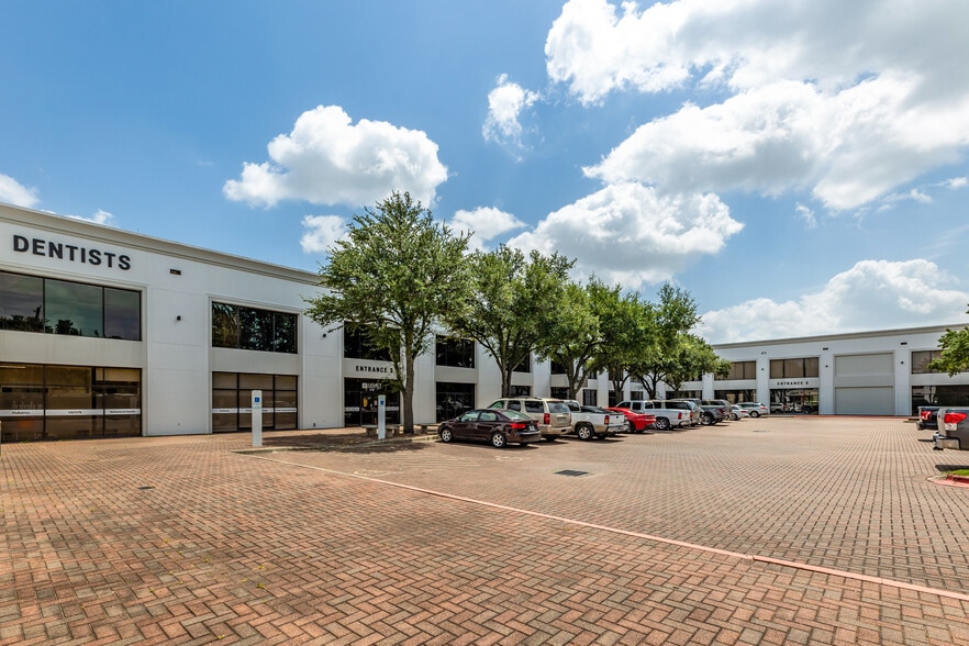 5616 Lawndale St, Houston, TX for sale - Building Photo - Image 2 of 23