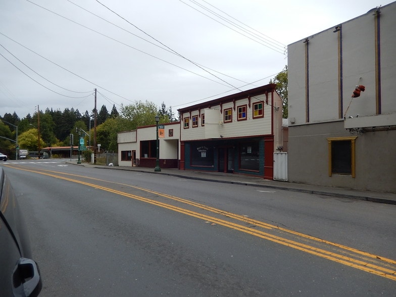 16125-16127 Main St, Guerneville, CA for sale - Primary Photo - Image 1 of 4