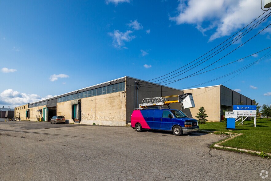 11001 Rue Secant, Montréal, QC for sale - Building Photo - Image 1 of 1