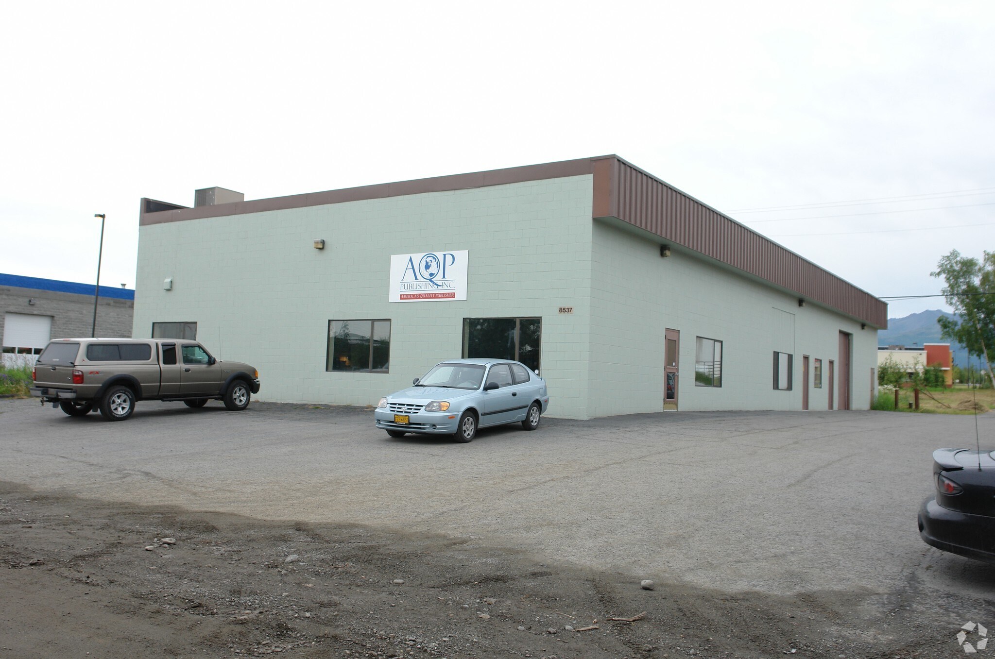 8537 Corbin Dr, Anchorage, AK for sale Primary Photo- Image 1 of 1