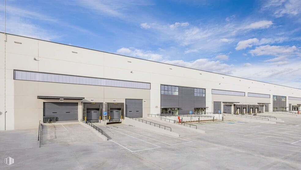 Calle San Norberto, 26, Madrid, Madrid for lease - Commercial Listing Video - Image 3 of 22