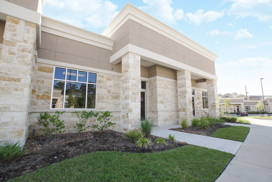 2219 Sawdust Rd, The Woodlands, TX for lease - Building Photo - Image 3 of 37