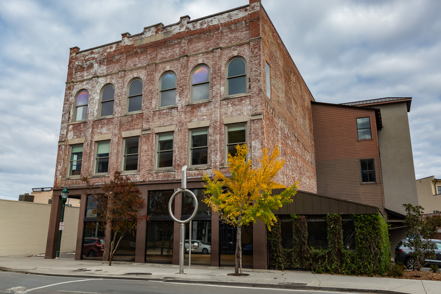 25 E Main St, Chattanooga, TN for sale - Building Photo - Image 1 of 24