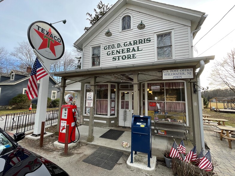 912 Main St, Stillwater, NJ for sale - Building Photo - Image 1 of 1