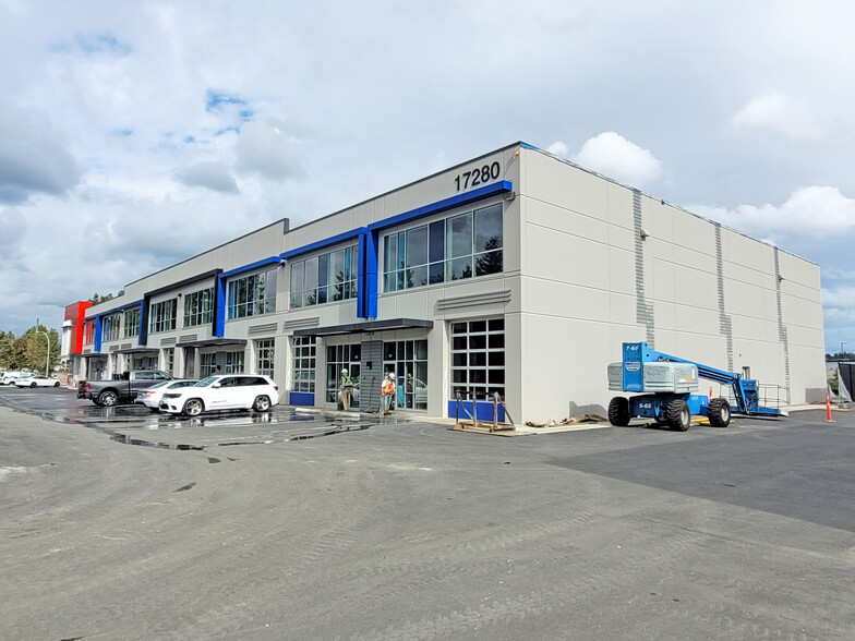 17280 Heather Dr, Surrey, BC for lease - Building Photo - Image 2 of 2