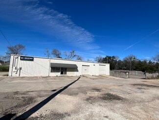 More details for 2112 E Wm J Bryan Pky, Bryan, TX - Industrial for Sale