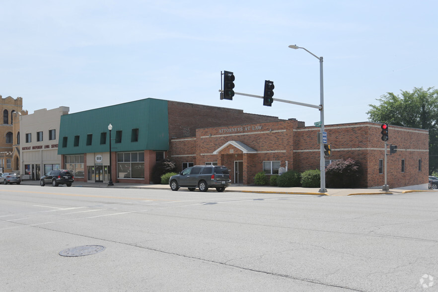 909 Broadway, Hannibal, MO for sale - Building Photo - Image 1 of 1