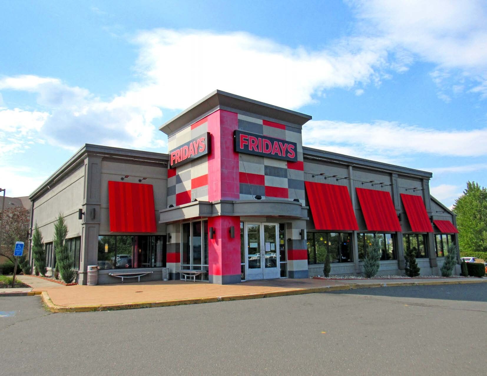 209 Hale Rd, Manchester, CT for sale Building Photo- Image 1 of 1