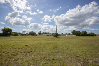 More details for 1712 Skyline Blvd, Cape Coral, FL - Land for Sale