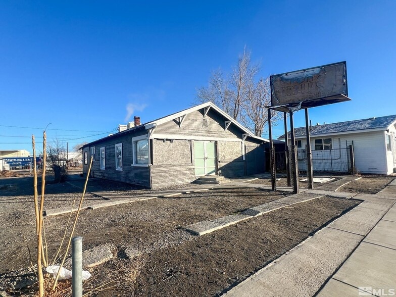 70 E Main St, Fernley, NV for sale - Building Photo - Image 1 of 7