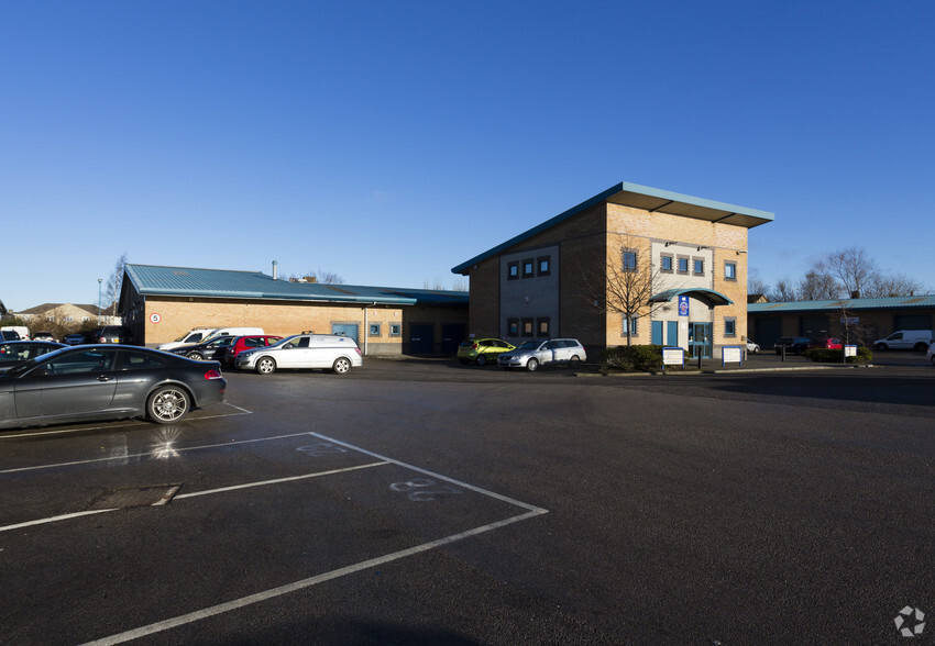 Challenge Way, Bradford for lease - Building Photo - Image 2 of 6