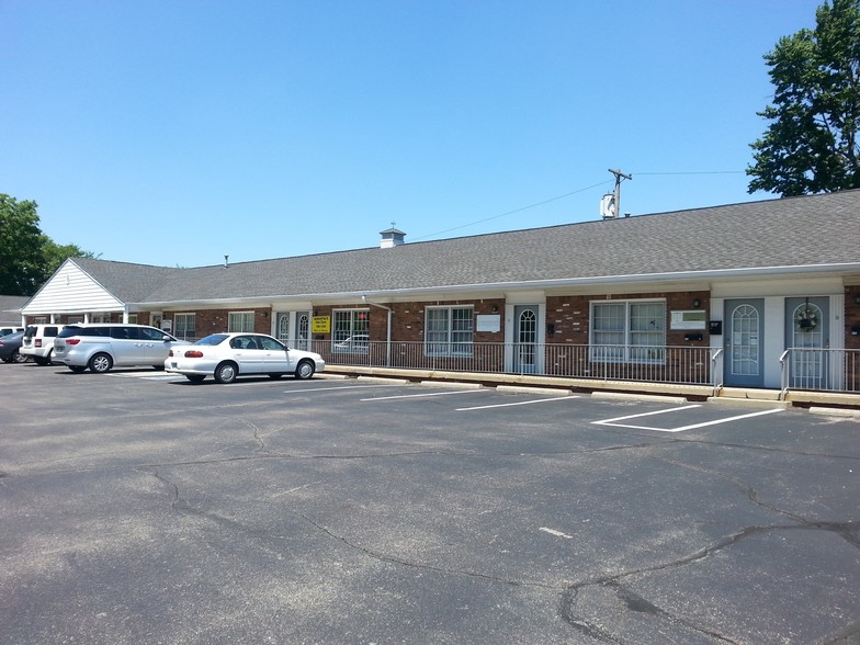 7410 Madison Ave, Indianapolis, IN for sale - Building Photo - Image 1 of 1