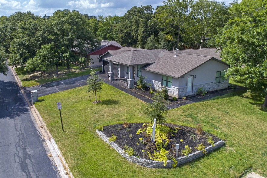 707 Lee Ave, College Station, TX 77840