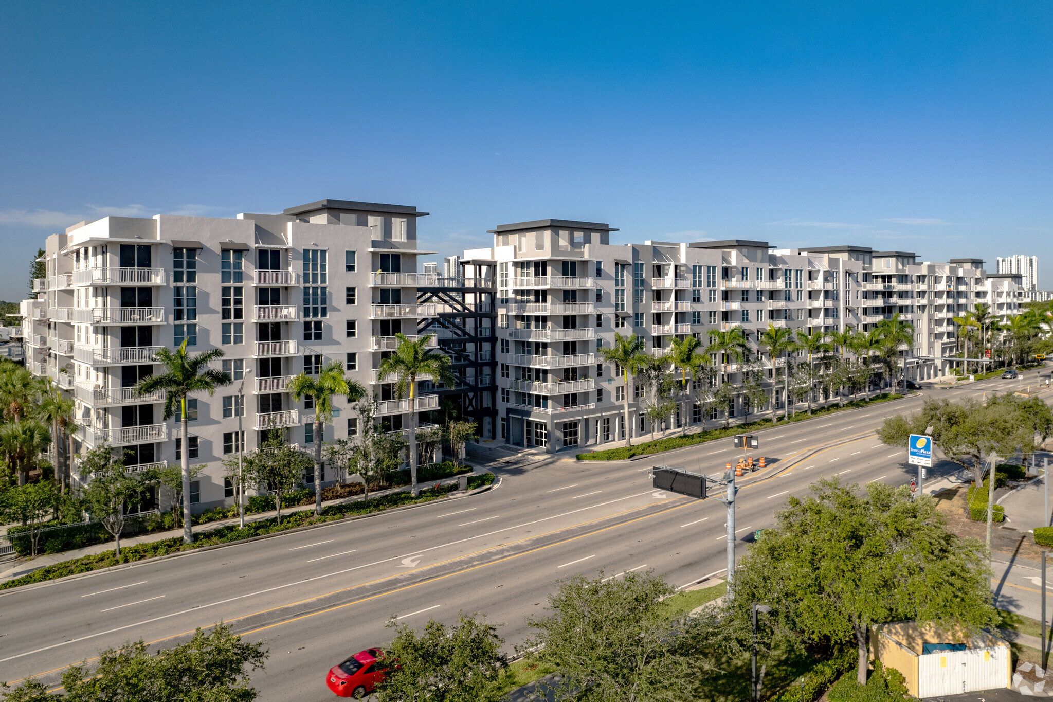 1640 E Sunrise Blvd, Fort Lauderdale, FL for sale Primary Photo- Image 1 of 1