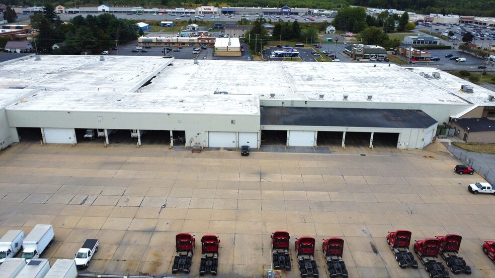 891 Beaver Dr, Du Bois, PA for sale - Building Photo - Image 2 of 6