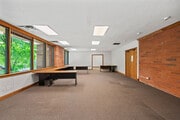 Suite 290 - Open Space
