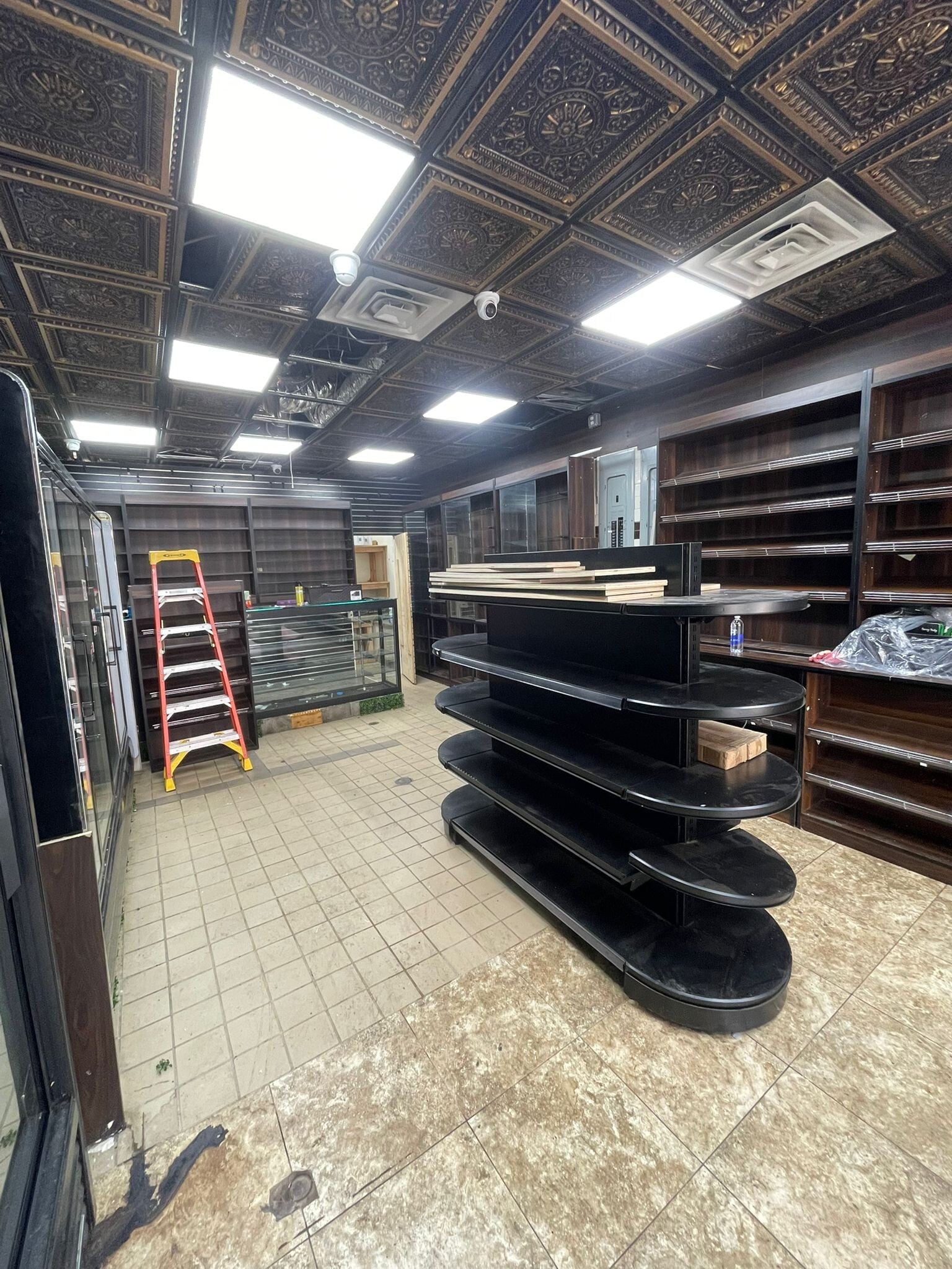 171 W 23rd St, New York, NY for lease Building Photo- Image 1 of 4