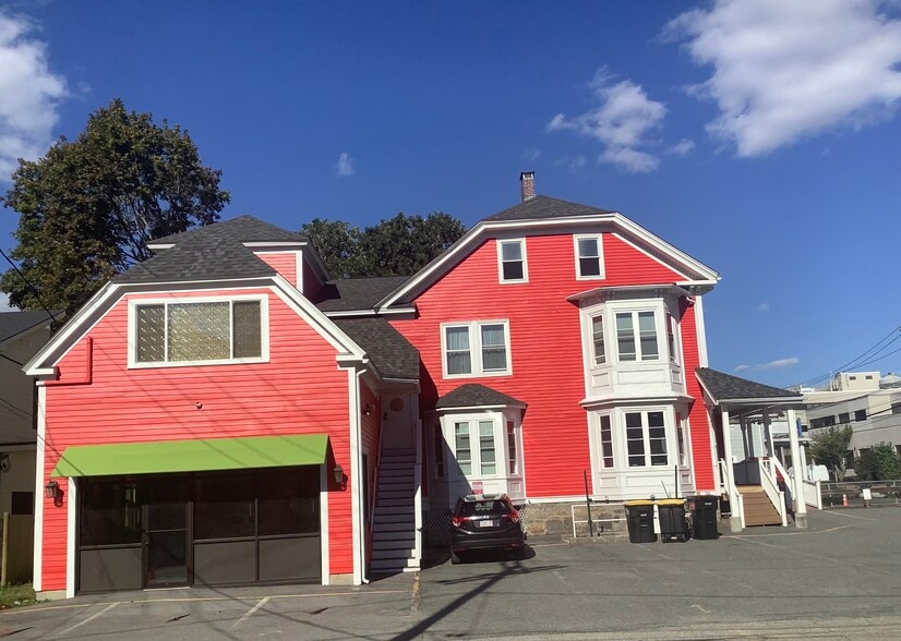 1349 Centre St, Newton, MA for lease - Building Photo - Image 1 of 8