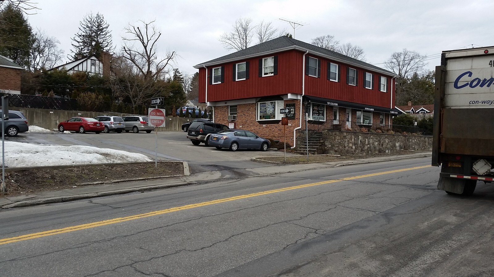 445451 Main St, Armonk, NY 10504